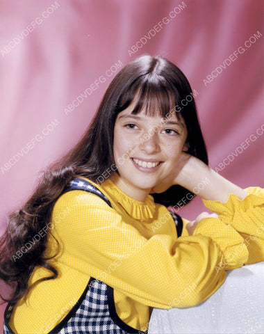 Angela Cartwright portrait 8b20-2074