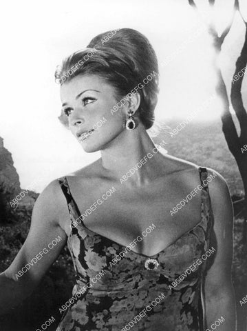 lovely Senta Berger 8b20-20791