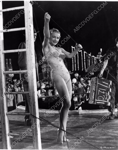 Anne Baxter in sexy circus outfit behind the scenes 8b20-2460