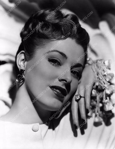 beautiful Eleanor Parker portrait 8b20-2606