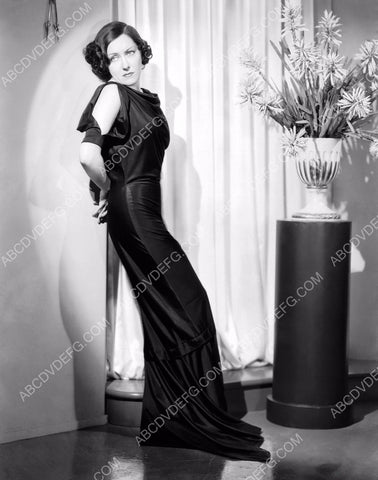 Gloria Swanson full length fashion portrait 8b20-2668