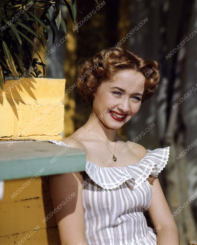 cute Jane Powell portrait 8b20-2676