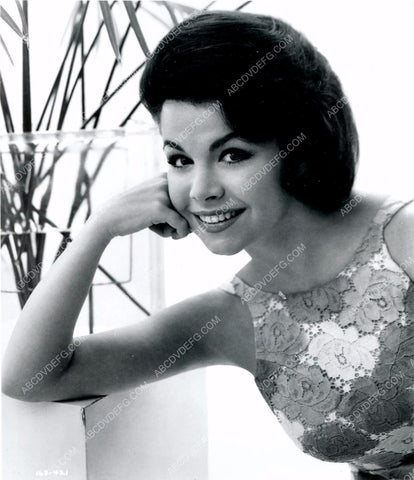 pretty Annette Funicello portrait 8b20-2897