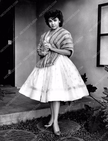 Annette Funicello looking smart ready for a night on the town 8b20-2927