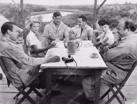 candid photo Grace Kelly Clark Gable Ava Gardner and crew film Mogambo 8b20-3067