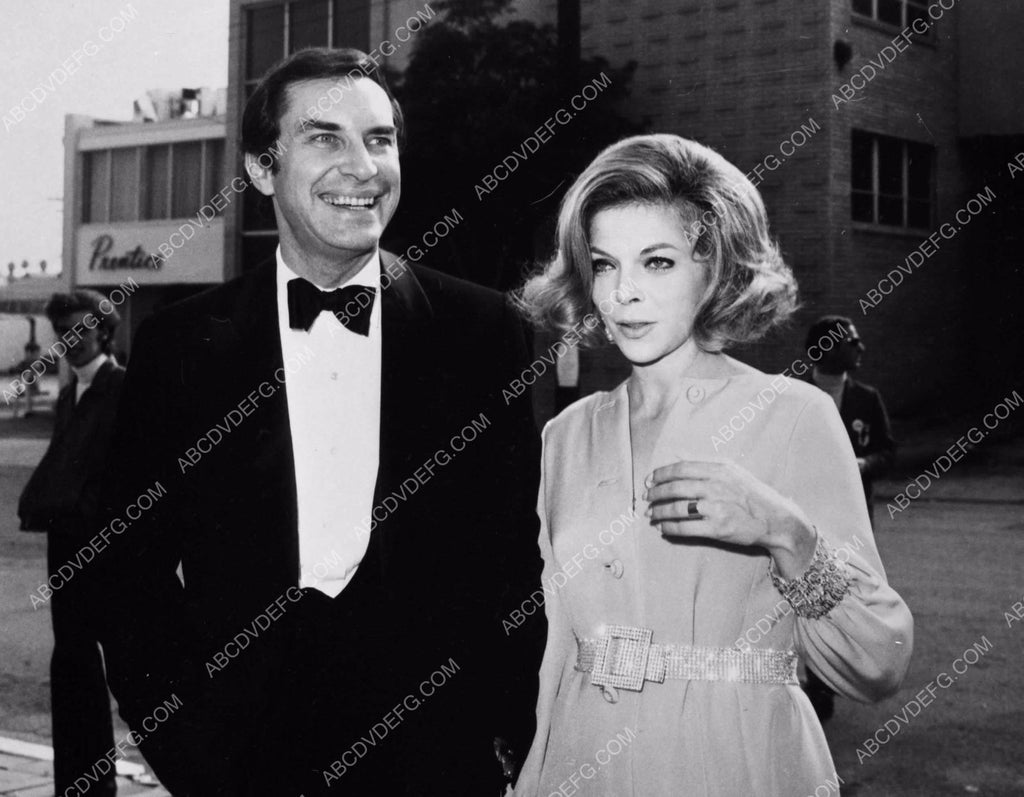 Martin Landau Barbara Bain head out to an event together 8b20-3190 ...