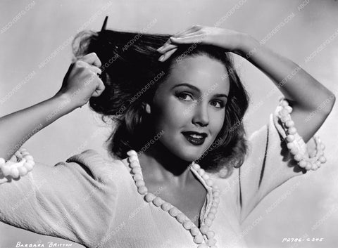 Beautiful Barbara Britton combing her hair 8b20-3236