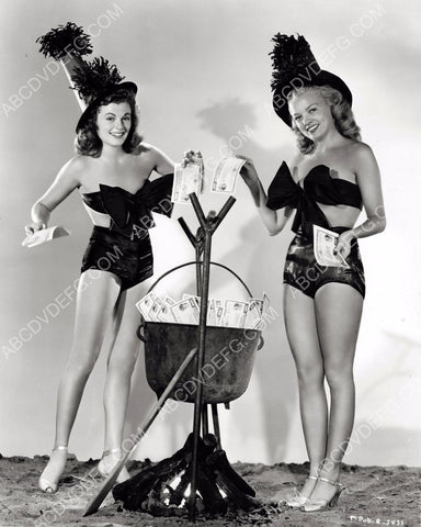 sexy witches Barbara Hale Myrna Dell Halloween bond drive pinups 8b20-3301