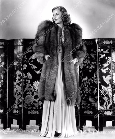 beautiful Barbara Stanwyck in fur coat 8b20-3452