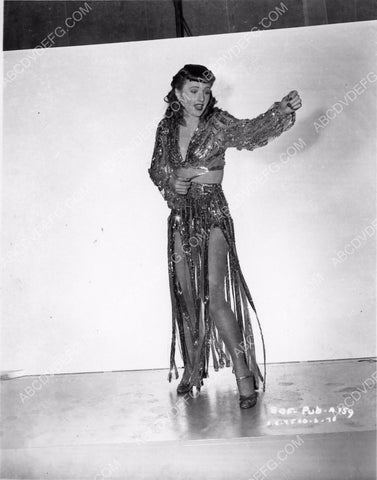 Barbara Stanwyck cutting a rug in film Ball of Fire 8b20-3454