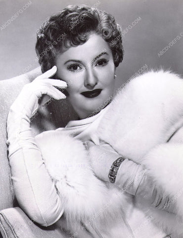 Barbara Stanwyck portrait 8b20-3542