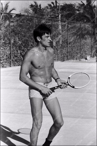 athletic and shirtless Alain Delon on the tennis court in action 8b20-3637