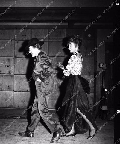 cool Amanda Blake behind the scenes TV Gunsmoke 8b20-3743