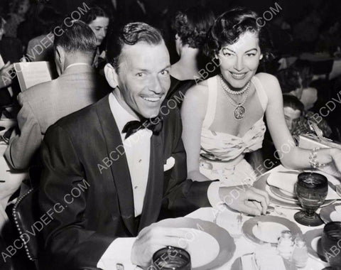 candid Hollywood Frank Sinatra Ava Gardner dining out 8b20-3898