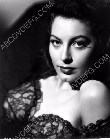 super sexy Ava Gardner portrait film noir Whistle Stop 8b20-3922