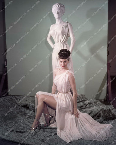 stunning Ava Gardner shows us what a piece of art should look like 8b20-3944