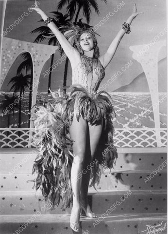 sexy Anita Ekberg in chorus girl outfit made of feathers 8b20-3975