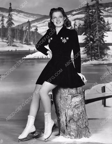 gorgeous Ann Sheridan ready for some ice skating 8b20-4141