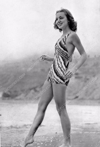 beautiful Anne Shirley at the beach sticking her toes in the water 8b20-4339