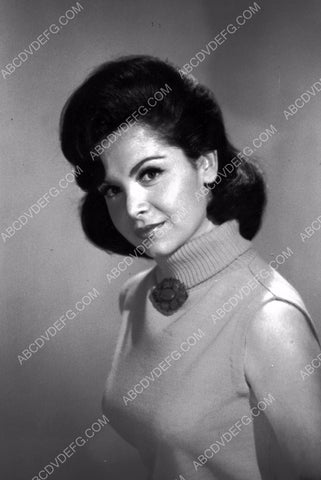 sweater girl pioneer Annette Funicello portrait 8b20-4373