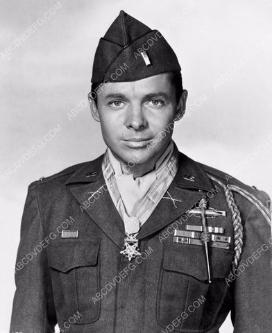 Audie Murphy in uniform portrait 8b20-4428