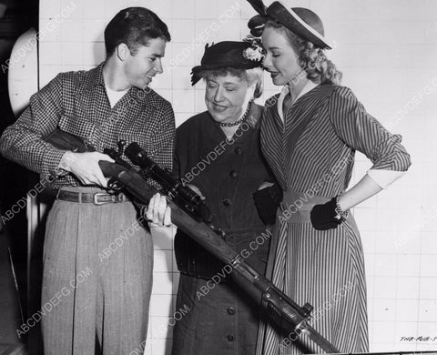 Audie Murphy showing off bolt action sniper rifle 8b20-4475