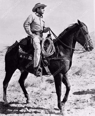 Audie Murphy on horseback 8b20-4480