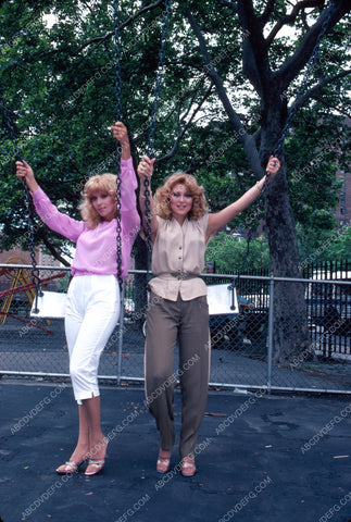 beautiful bombshell sisters Audrey Judy Landers pics 8b20-4496