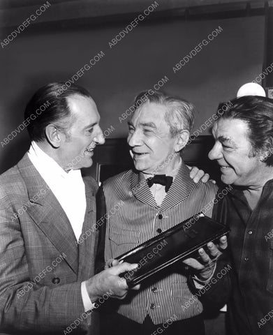 candid Basil Rathbone Bela Lugosi Lon Chaney Jr behind the scenes 8b20-4667