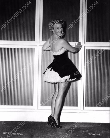 Betty Hutton modeling some new wardrobe outfit 8b20-4919