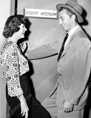 candid Robert Mitchum caught right outside his dressing room 8b20-4980