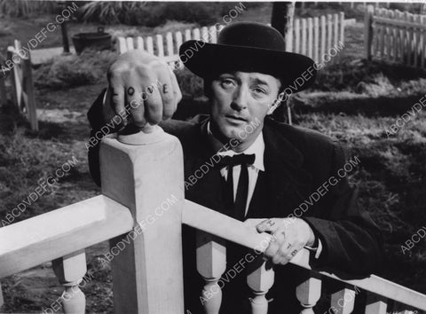 Robert Mitchum classic film The Night of the Hunter 8b20-4985