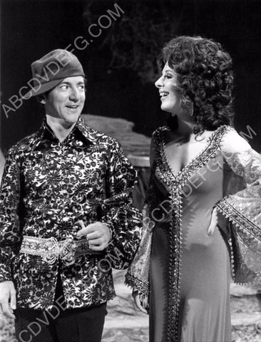 Bobbie Gentry does comedy skit on The Bobby Darin Show 8b20-5031