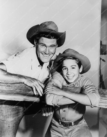 Chuck Connors Johnny Crawford portrait TV The Rifleman 8b20-5046