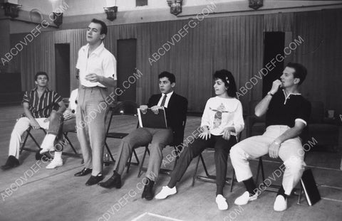 Annette Funicello and others watch Bobby Darin rehearsel 8b20-5094