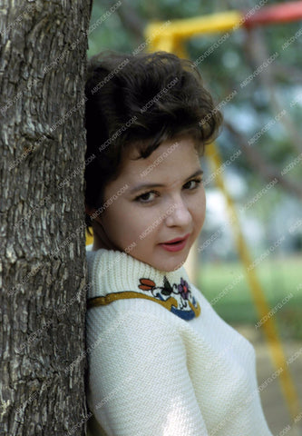 singer Brenda Lee cool outdoors portrait 8b20-5154