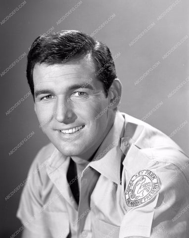 handsome Brian Kelly portrait TV show Flipper 8b20-5217