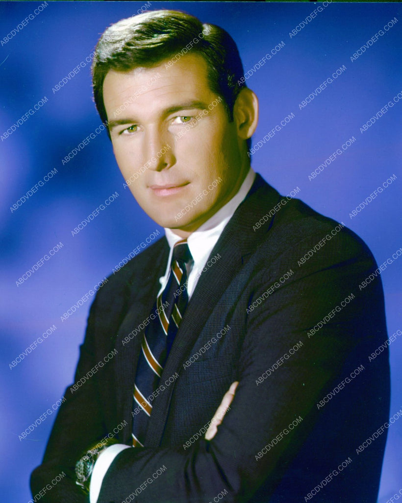 handsome Brian Kelly portrait 8b20-5219 โ ABCDVDVIDEO