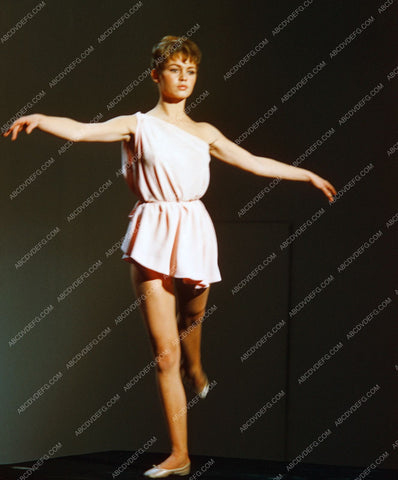 Brigitte bardot practicing her ballet 8b20-5303