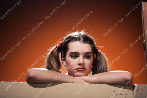 super cute Brooke Shields portrait 8b20-5475