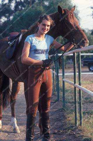 equestrian Brooke Shields and her horse 8b20-5524