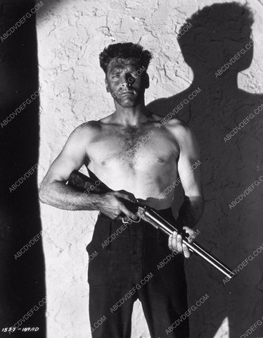 Burt Lancaster and shotgun film noir The Killers 8b20-5584