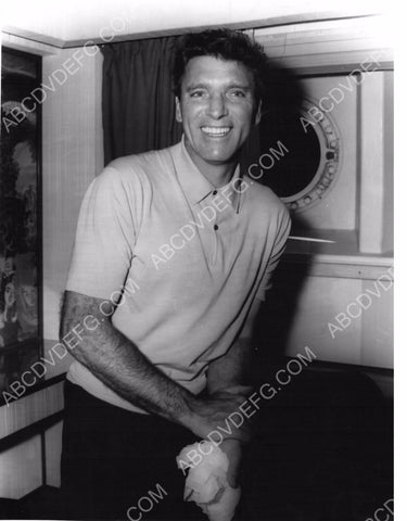 Burt Lancaster at home pic 8b20-5597
