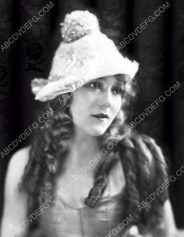 Mary Pickford portrait 8b20-5802