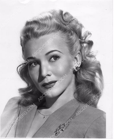 stunning Carole Landis portrait 8b20-5959