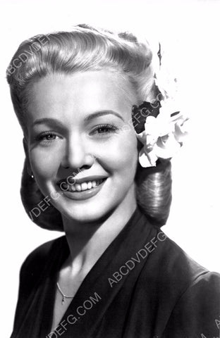 lovely Carole Landis portrait 8b20-6015