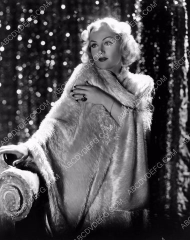 gorgeous Carole Lombard wrapped in fur 8b20-6032