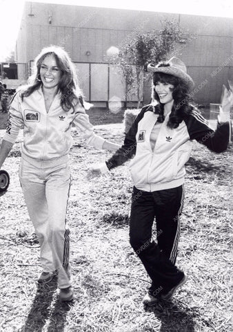 Catherine Bach Barbi Benton TV Battle of the Network Stars 8b20-6310