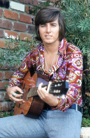 Bobby Sherman strumming his guitar 8b20-6516