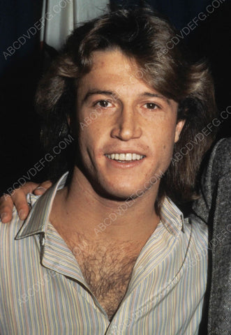 Andy Gibb out in public 8b20-6530